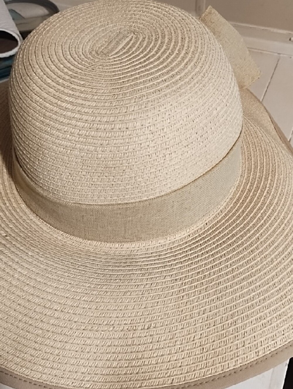 Wide Brim Straw Sun Hat with Decorative Bow - Natural Like New. OSFM. - Picture 7 of 13